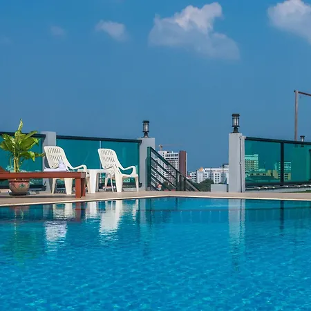 Iris Palace